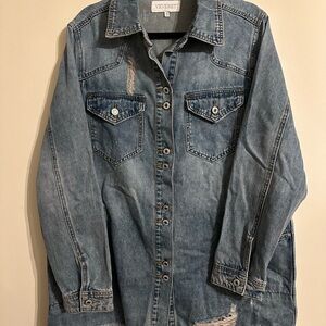 Veveret Denim Button-Up Jacket